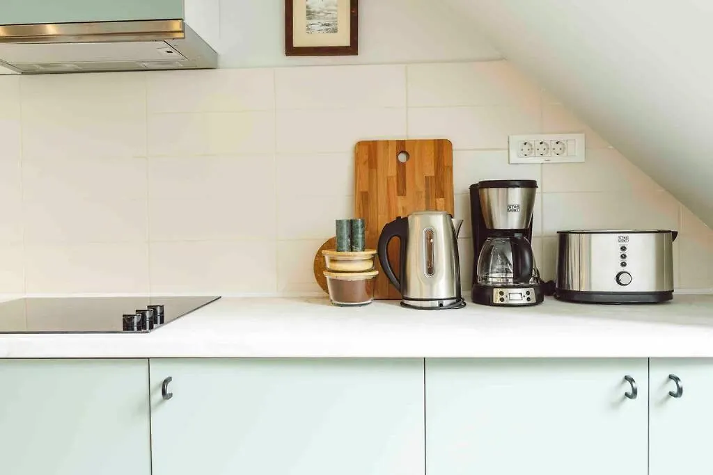 Vivando - Beautiful Studio B + Parking Bucarest Appartement