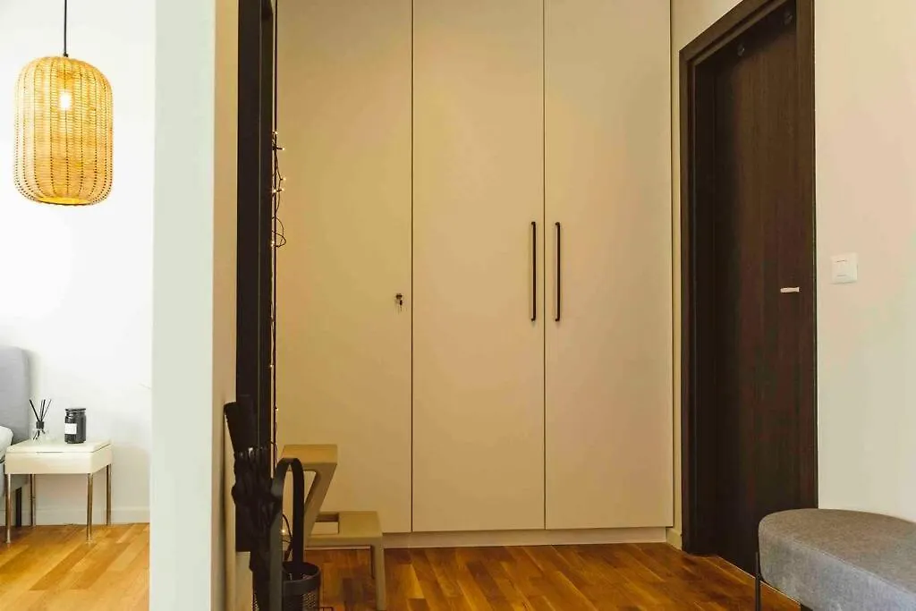 Vivando - Beautiful Studio B + Parking Bucarest 0*,  Roumanie
