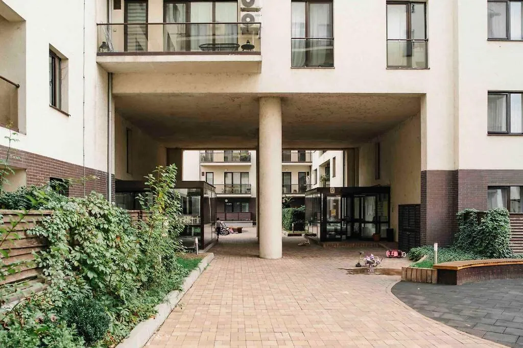 Vivando - Beautiful Studio B + Parking Bucarest Appartement