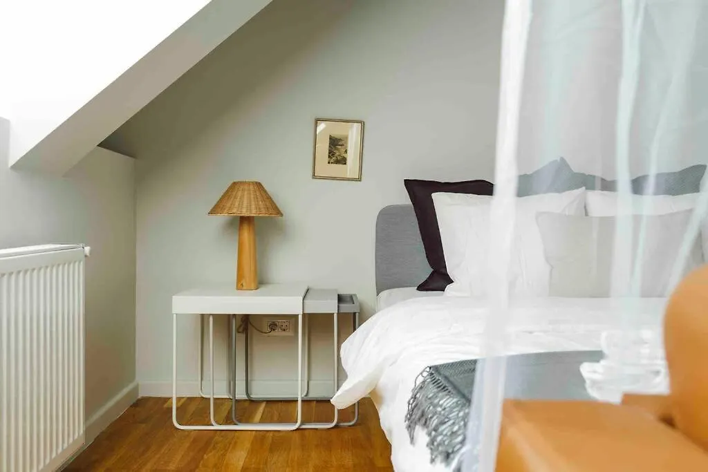 Vivando - Beautiful Studio B + Parking Bucarest Appartement