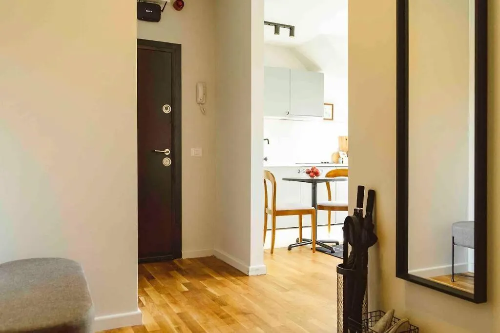 Vivando - Beautiful Studio B + Parking Bucarest